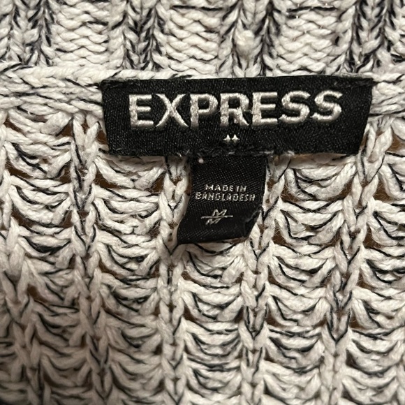Express Gray Knit Cardigan - Picture 5 of 9